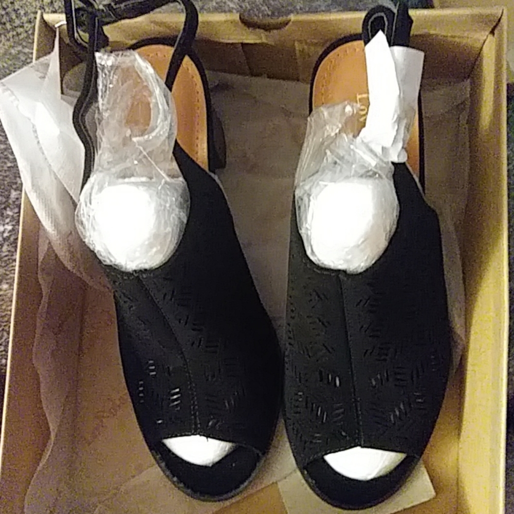 Bootie - Picture 2 of 6